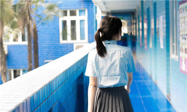 乡宁如何找到一个可以帮助我生孩子的女人？